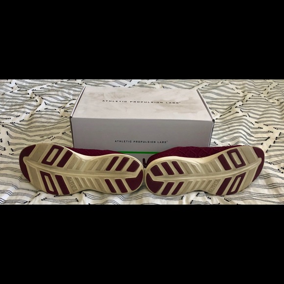 Men’s APL Techloom Phantom Running Shoes - Picture 5 of 7